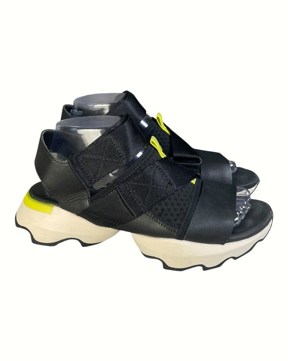 Sorel Women’s Kinetic Impact Black Sandals Size-8